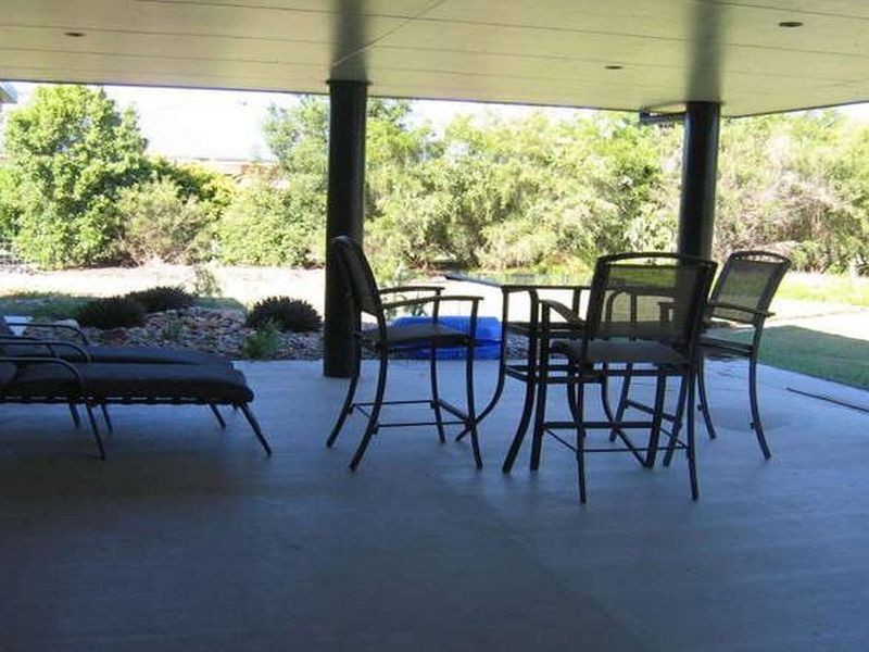 14 Barklya Court, Benaraby QLD 4680