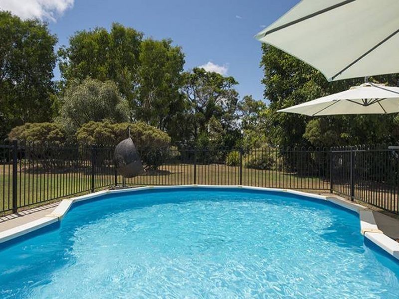 14 Barklya Court, Benaraby QLD 4680