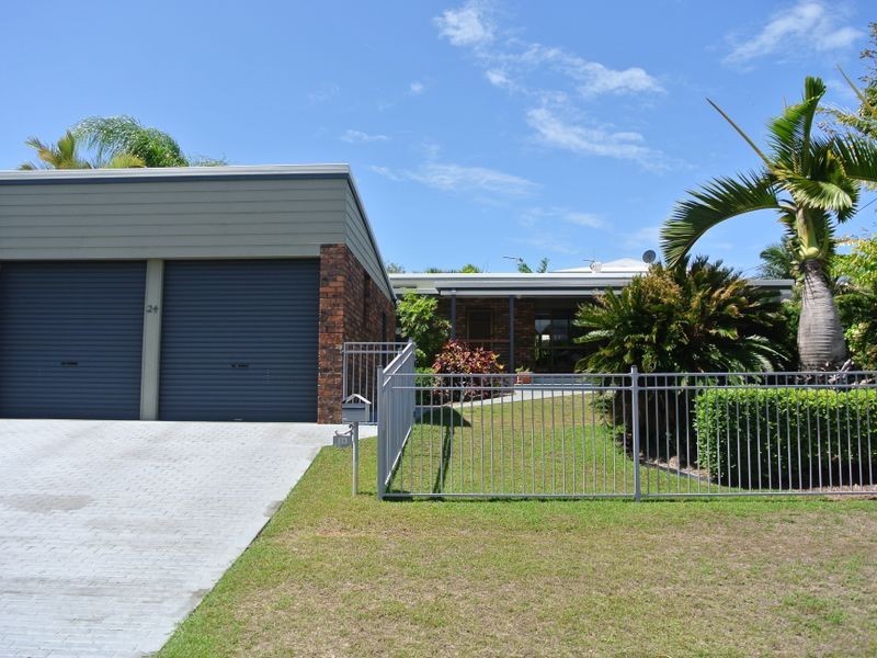 24 Pleasant Avenue, Tannum Sands QLD 4680
