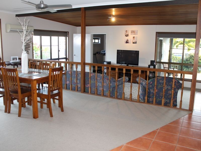 24 Pleasant Avenue, Tannum Sands QLD 4680