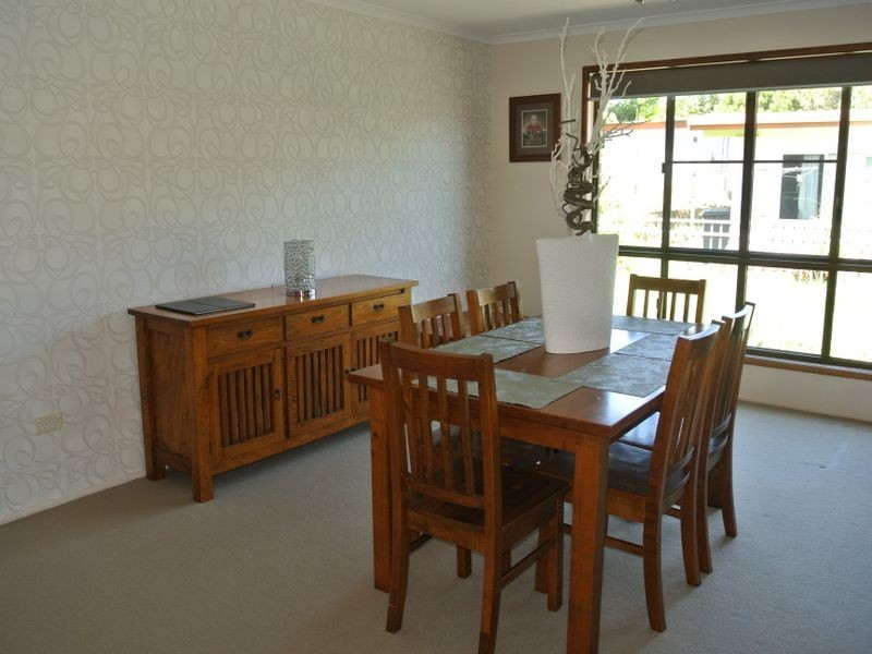 24 Pleasant Avenue, Tannum Sands QLD 4680