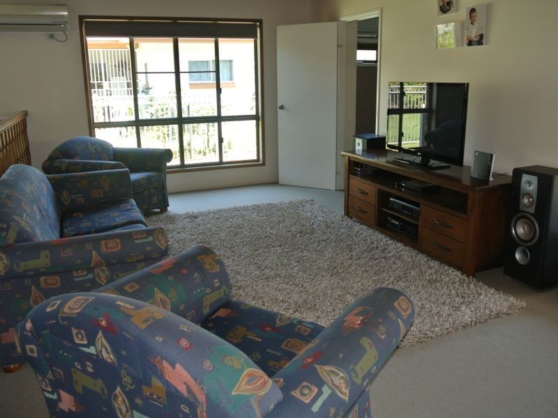 24 Pleasant Avenue, Tannum Sands QLD 4680