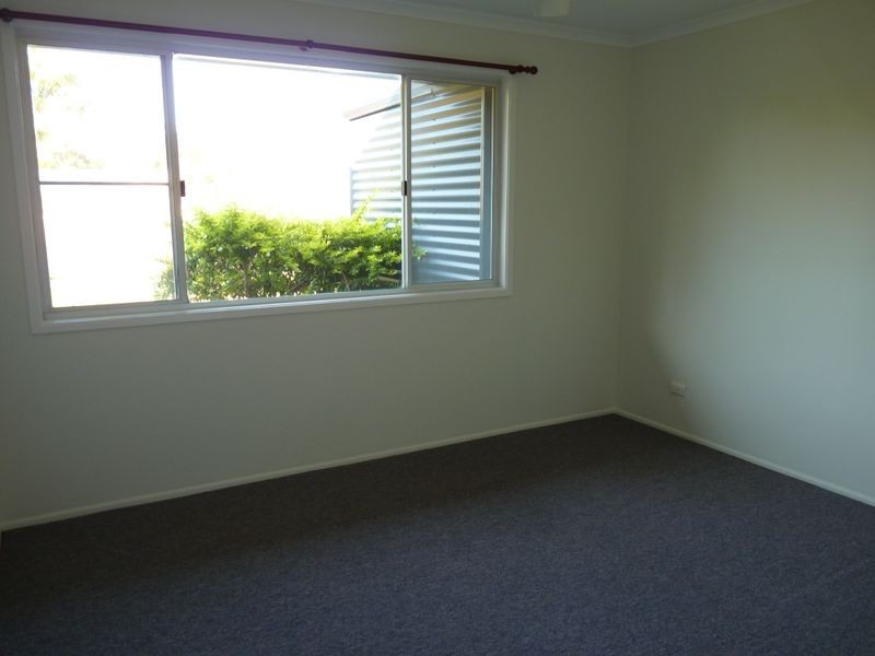 32 Katandra Street, Boyne Island QLD 4680