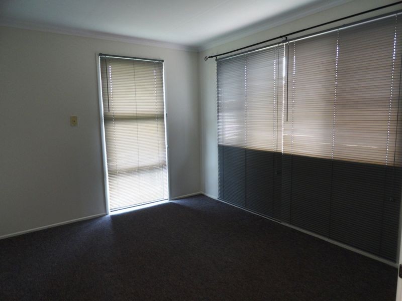 32 Katandra Street, Boyne Island QLD 4680