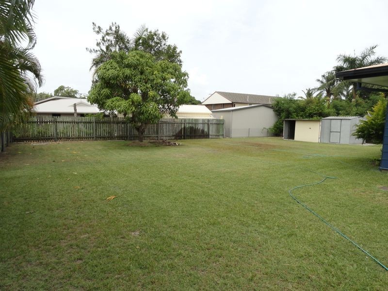 32 Katandra Street, Boyne Island QLD 4680