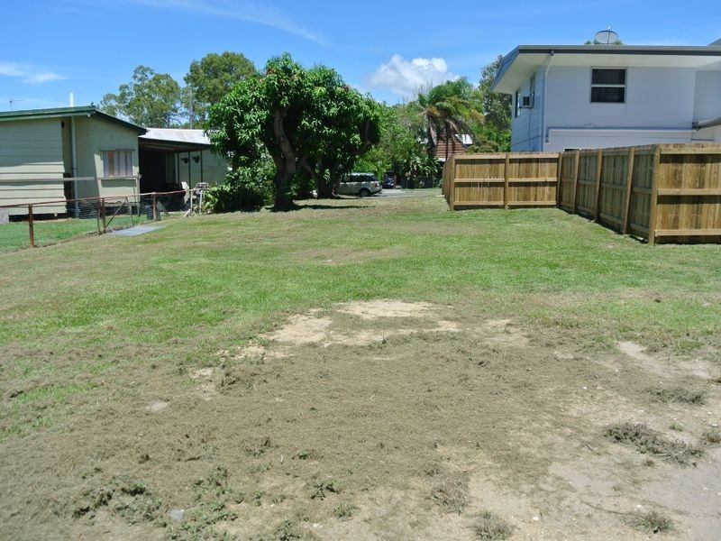 24 Orana Avenue, Boyne Island QLD 4680