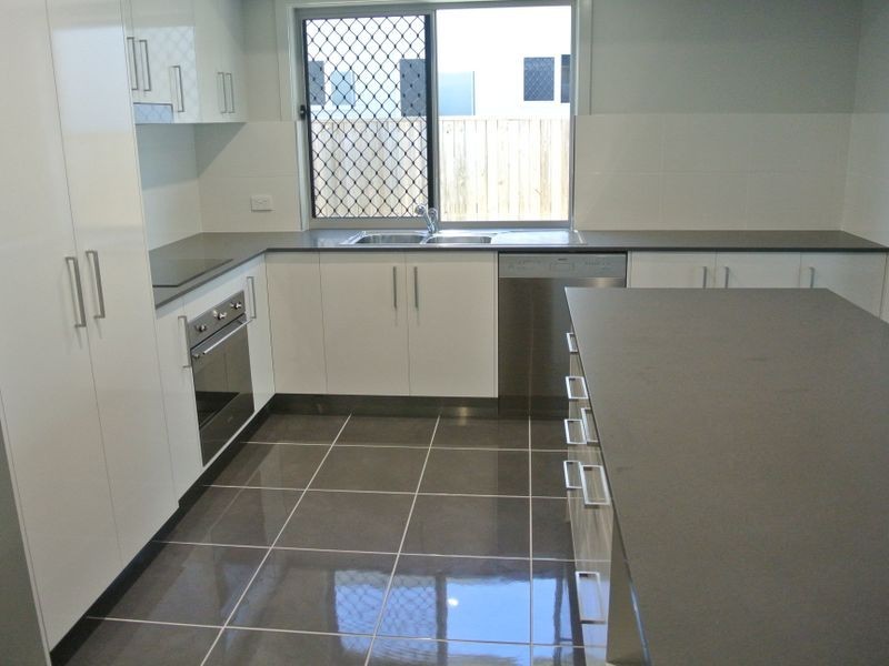 21A Tarcoola Drive, Boyne Island QLD 4680