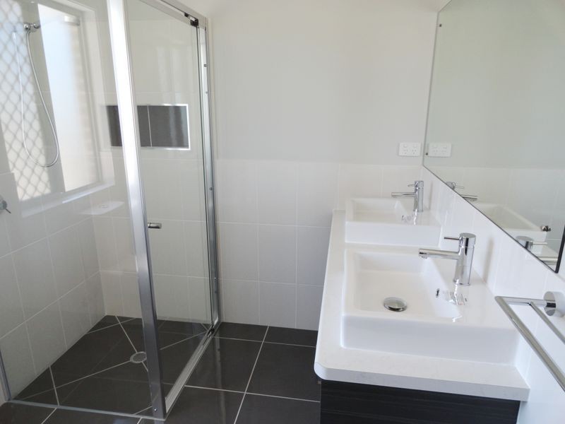 21A Tarcoola Drive, Boyne Island QLD 4680