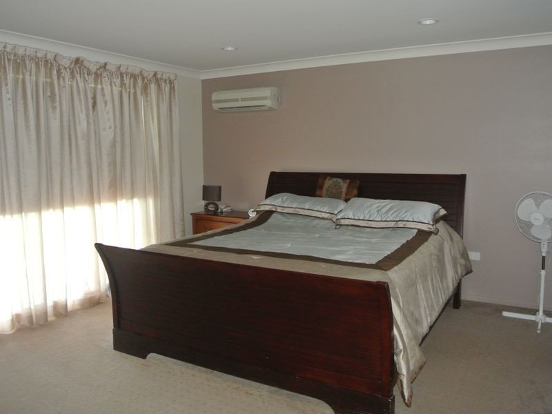 12 Charles Crescent, Tannum Sands QLD 4680