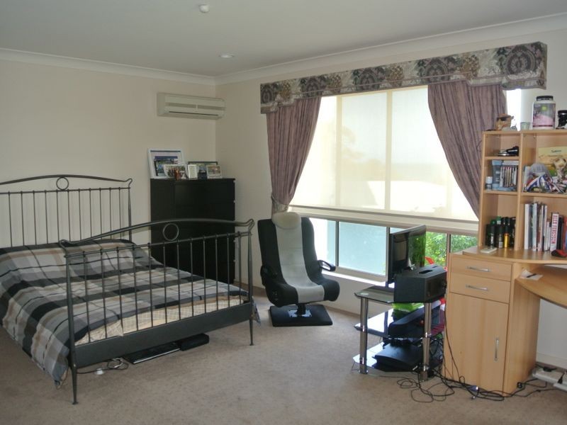 12 Charles Crescent, Tannum Sands QLD 4680