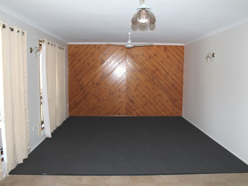 7 Brin Street, Boyne Island QLD 4680