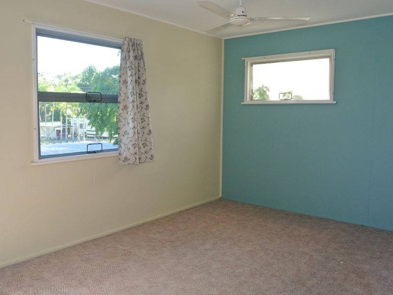 26 Orana Avenue, Boyne Island QLD 4680