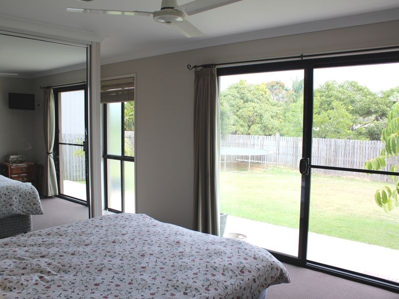 5 Jeana Close, Boyne Island QLD 4680