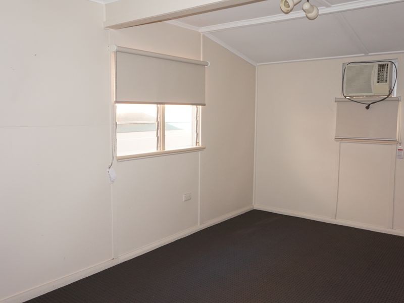 10 The Oaks Road, Tannum Sands QLD 4680