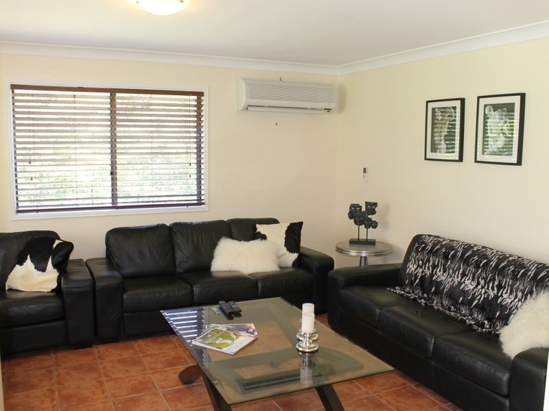 10 Yacht Road, Tannum Sands QLD 4680