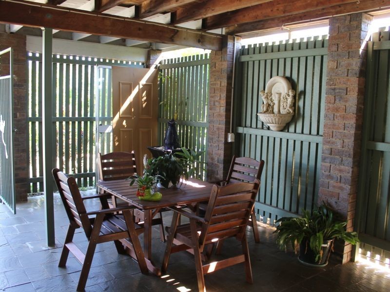 11 Blackwell Street, Tannum Sands QLD 4680