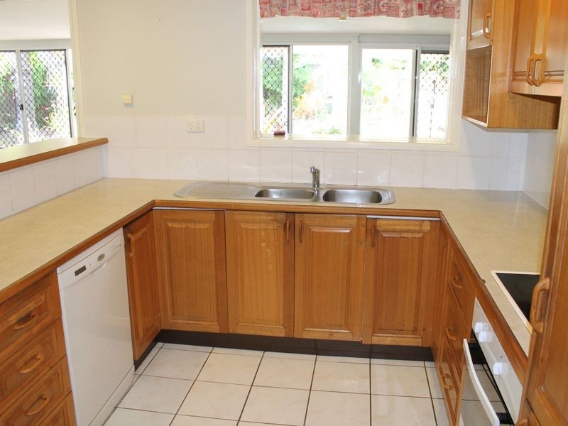 11 Bevington Street, Tannum Sands QLD 4680