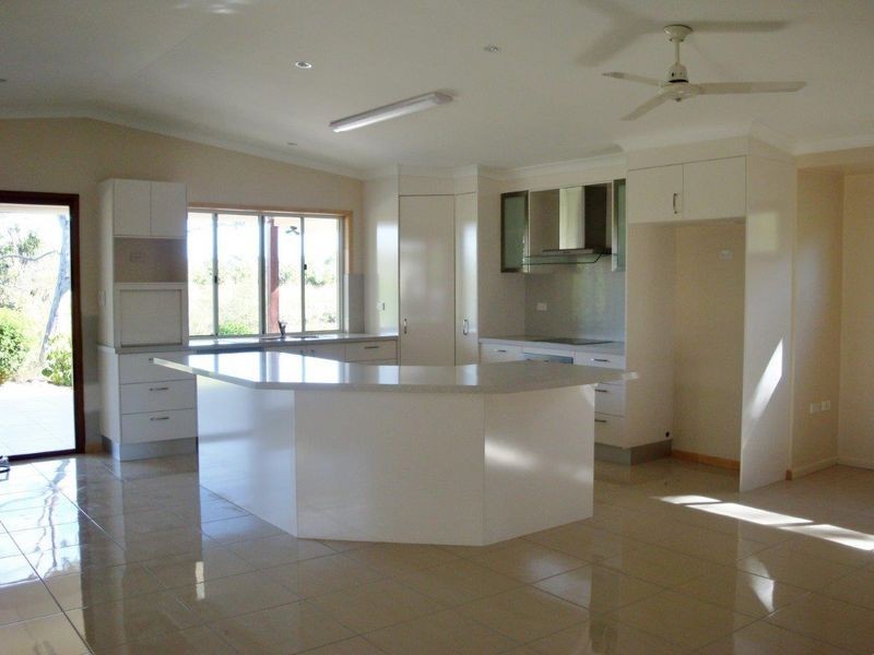 26 Handley Drive, Boyne Island QLD 4680