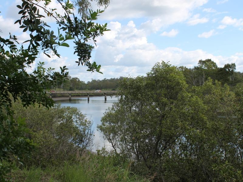 26 Handley Drive, Boyne Island QLD 4680