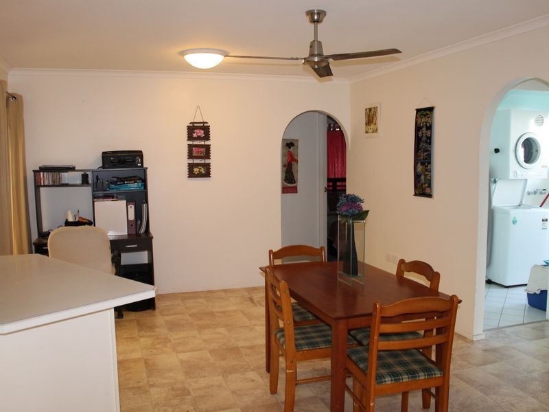 12 Curtis Avenue, Boyne Island QLD 4680