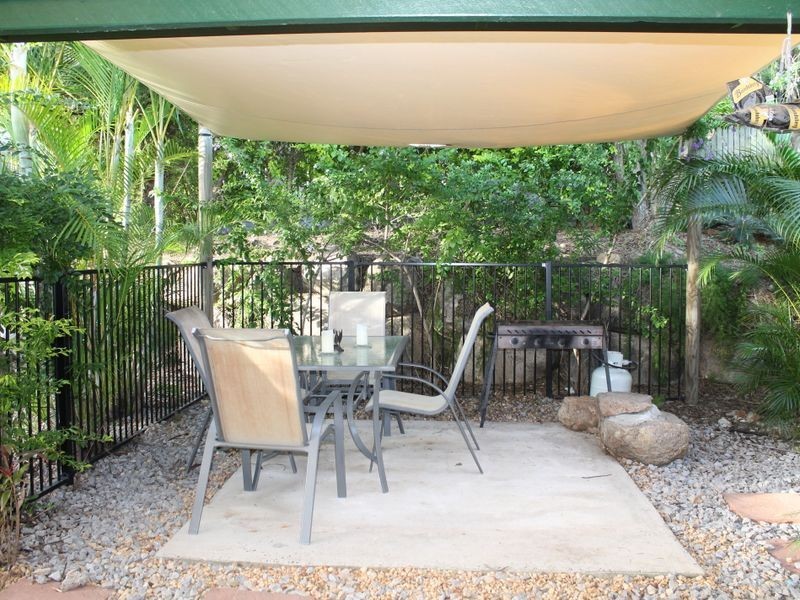 12 Curtis Avenue, Boyne Island QLD 4680