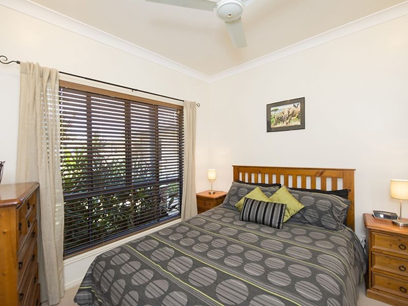 8 Riverside Drive, Tannum Sands QLD 4680