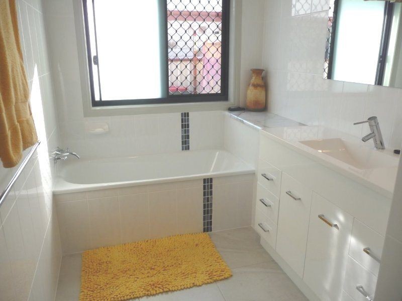 16 Karumba Court, Tannum Sands QLD 4680
