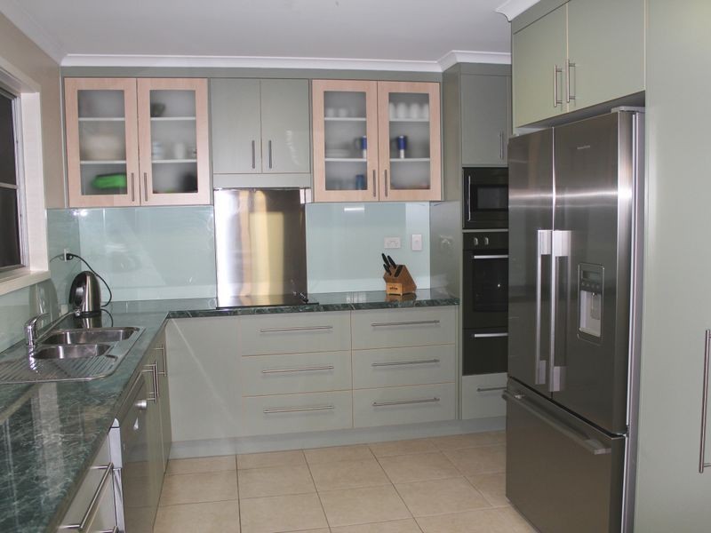 121 Tarcoola Drive, Boyne Island QLD 4680