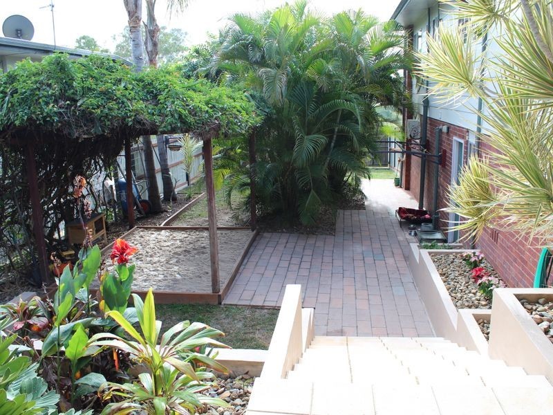 121 Tarcoola Drive, Boyne Island QLD 4680