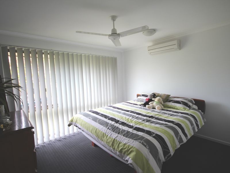 8 Davina Street, Boyne Island QLD 4680