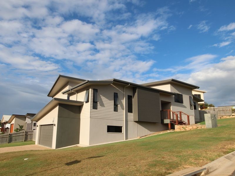 1 Danielle Court, Boyne Island QLD 4680