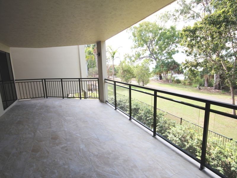 1/8a Wyndham Avenue, Boyne Island QLD 4680