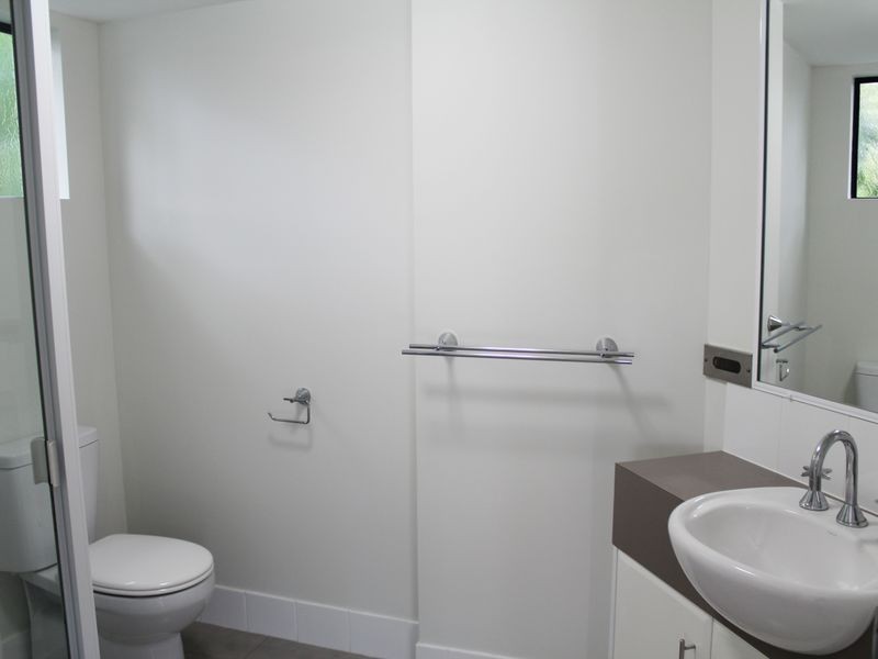1/8a Wyndham Avenue, Boyne Island QLD 4680