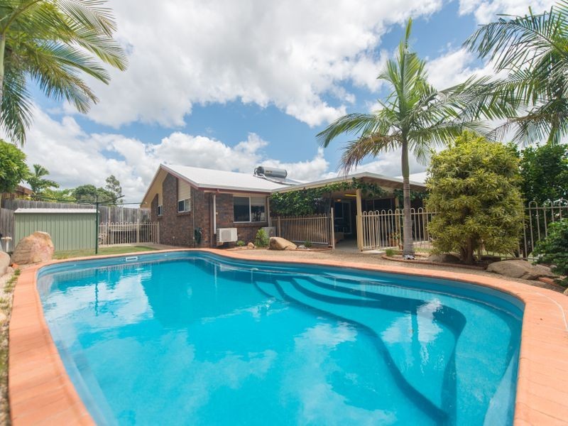 13 Geoffrey Thomas Drive, Tannum Sands QLD 4680