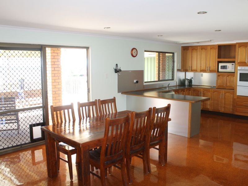 68 Booth Ave, Tannum Sands QLD 4680