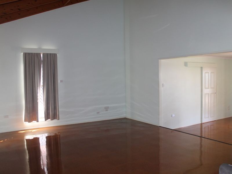 68 Booth Ave, Tannum Sands QLD 4680