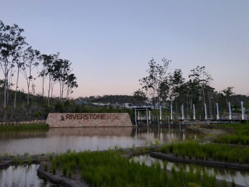 Riverstone Rise, Boyne Island QLD 4680