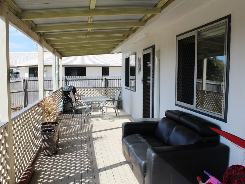 6 Alpine Street, Boyne Island QLD 4680