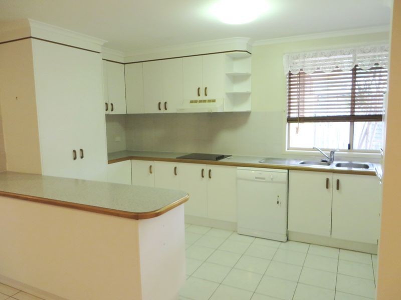 4 Lilly Street, Boyne Island QLD 4680