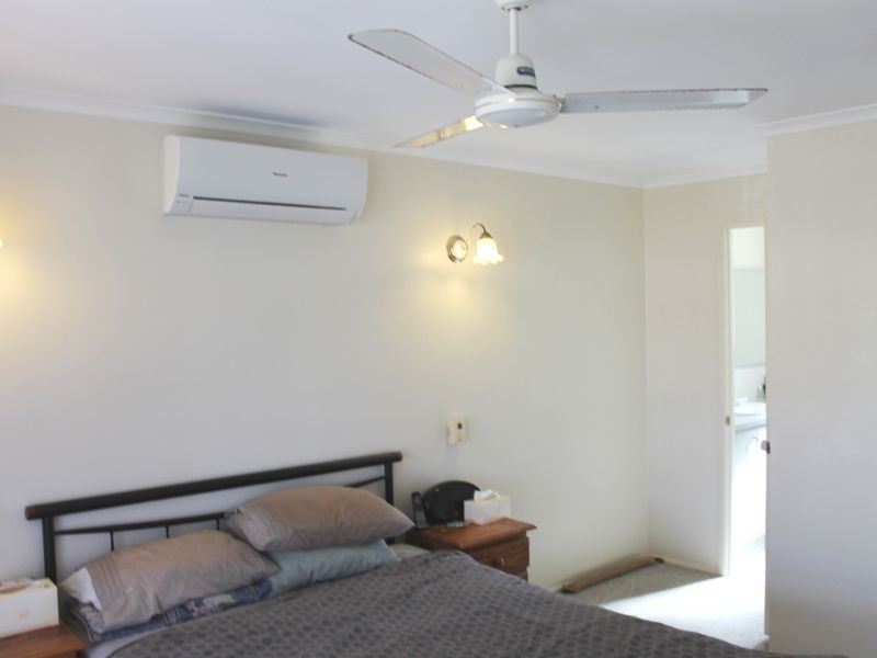 4 Lilly Street, Boyne Island QLD 4680