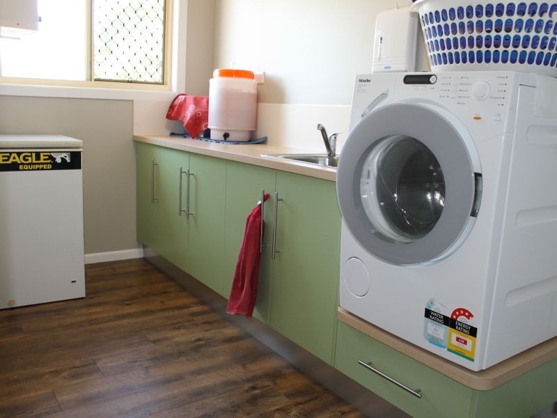 147 Awoonga Dam Road, Benaraby QLD 4680