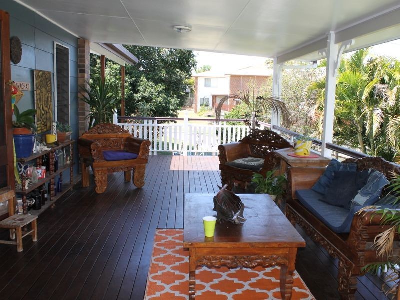 12 Fitzroy Court, Boyne Island QLD 4680