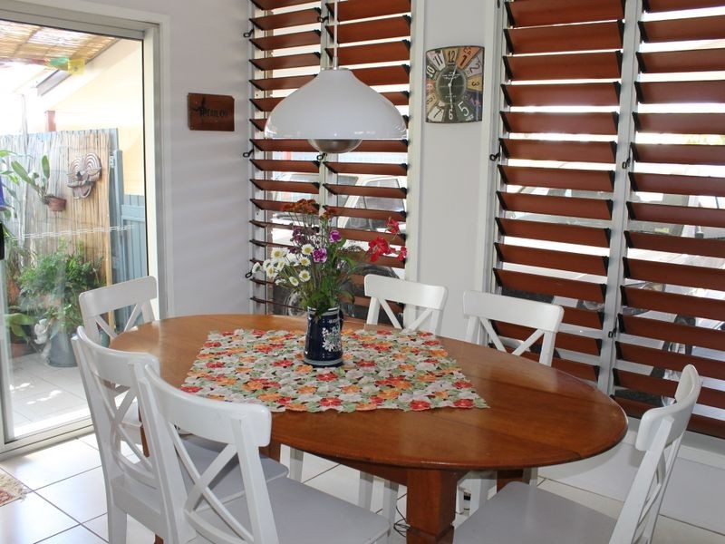 12 Fitzroy Court, Boyne Island QLD 4680