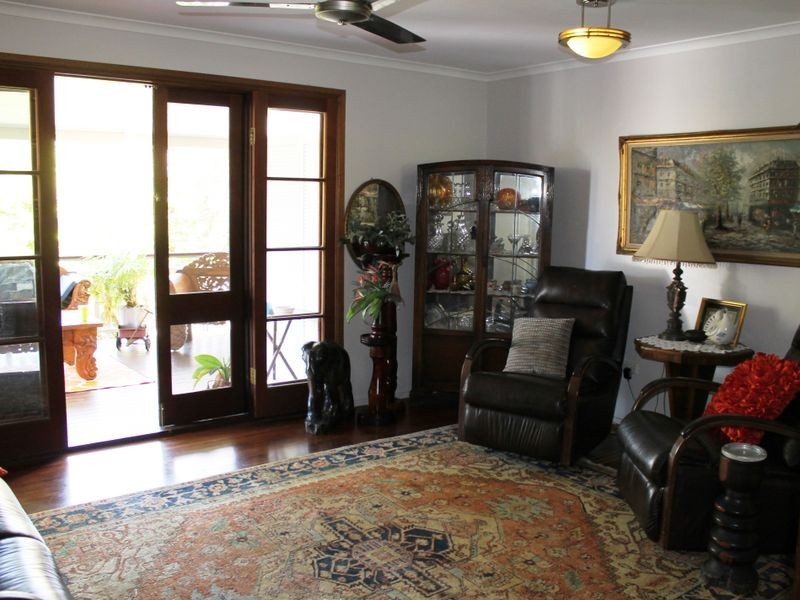 12 Fitzroy Court, Boyne Island QLD 4680