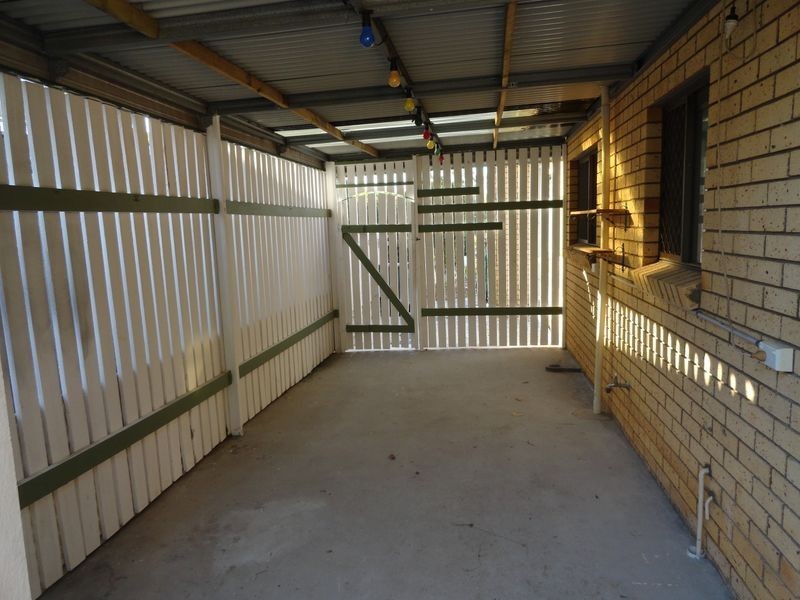 2/36 Langdon Street, Tannum Sands QLD 4680