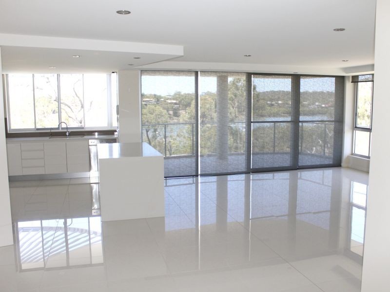 9/2 The Promenade, Boyne Island QLD 4680