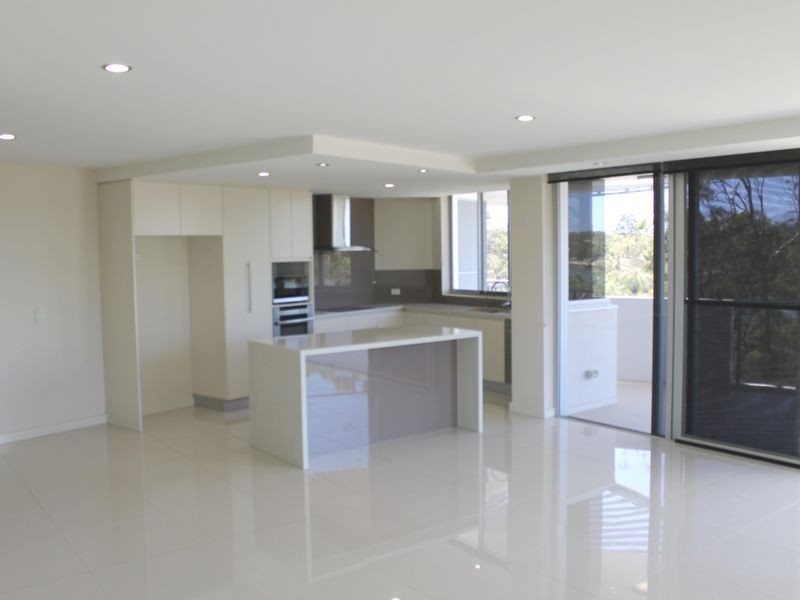 9/2 The Promenade, Boyne Island QLD 4680