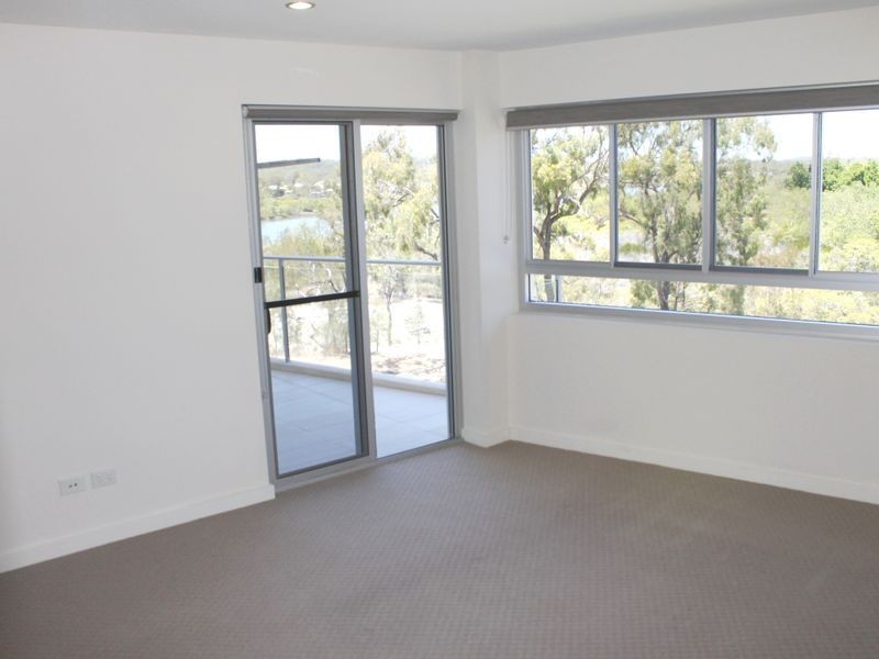 9/2 The Promenade, Boyne Island QLD 4680