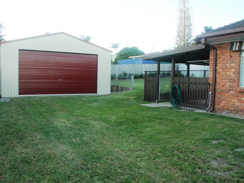 6 Fitzroy Court, Boyne Island QLD 4680