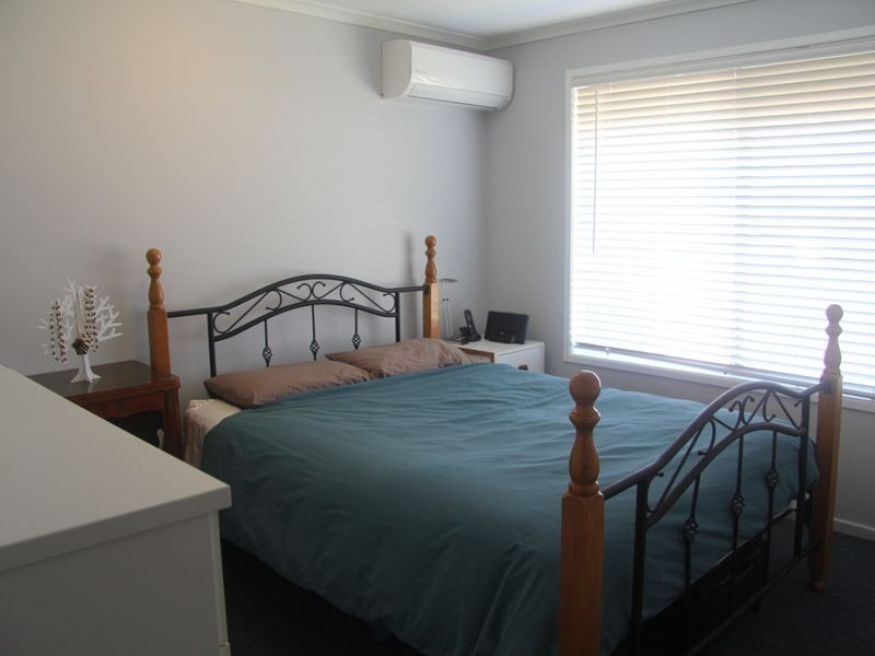 6 Fitzroy Court, Boyne Island QLD 4680
